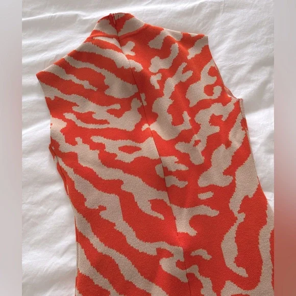 FASHION NOVA - sweater dress - worn once - Picture 3 of 3